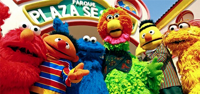 Characters of Plaza Sesamo Mexico