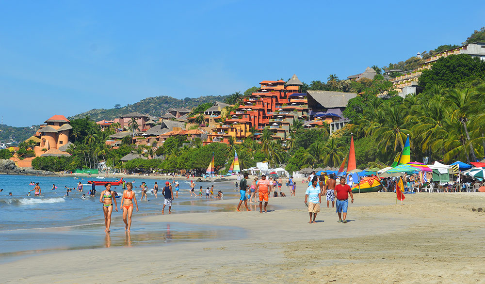 Zihuatanejo beach